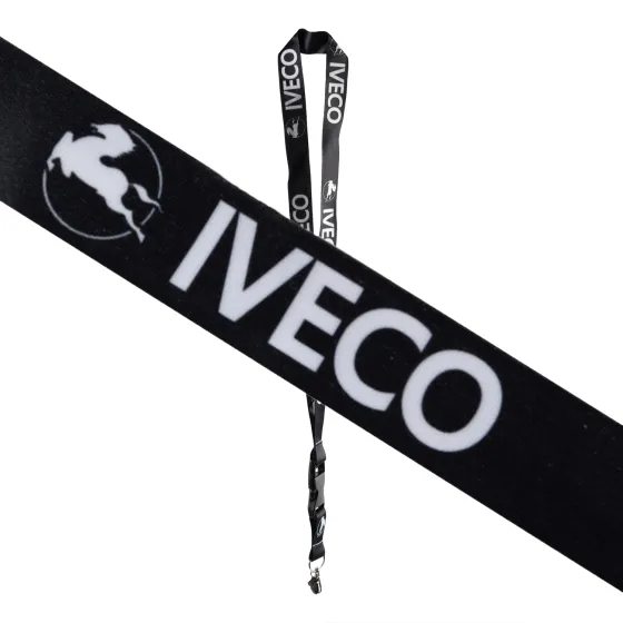 Шнурок на шею с карабином для ключей "IVECO" Черный